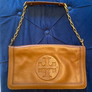 Tory Burch - authentic, soft leather, EUC!
